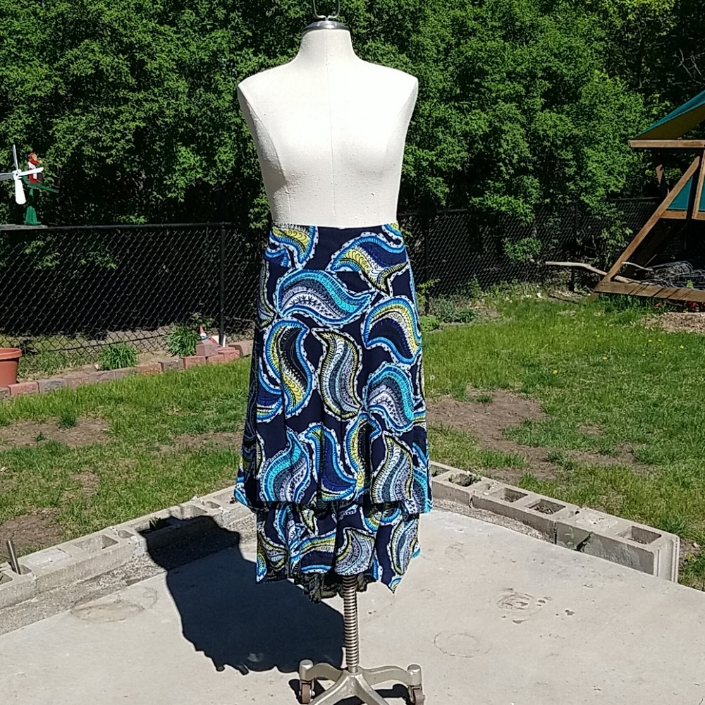 Hi-Low skirt